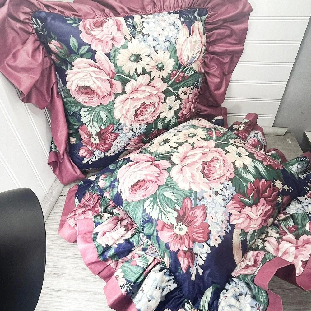 Vintage Mauve Floral Throw Pillow Set: Grandmacore‎ Decor